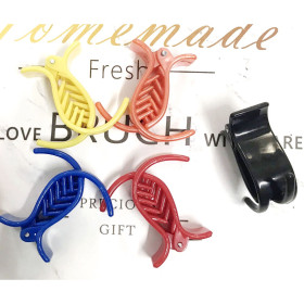 Kẹp tóc gấp tóc 3 răng màu bóng loại 2 - DBT60